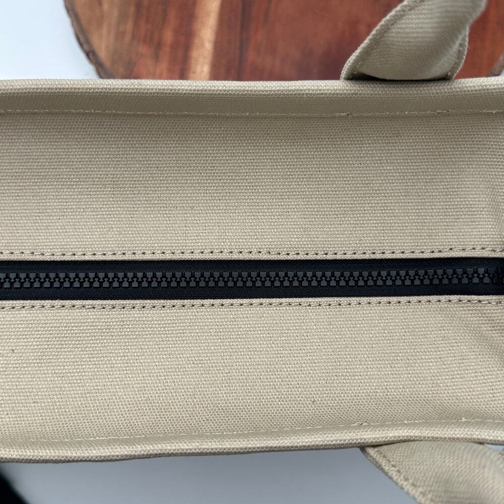 NEW Quince Organic Canvas Tote Sand Beige Zipper Crossbody Purse Work Travel - Picture 7 of 14